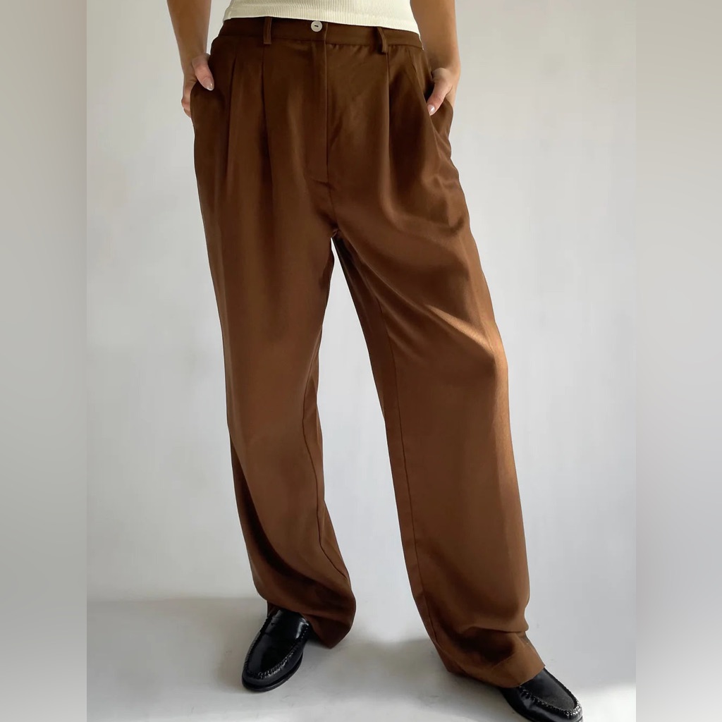 Donni. Brown Wide-Leg Pleated Trousers